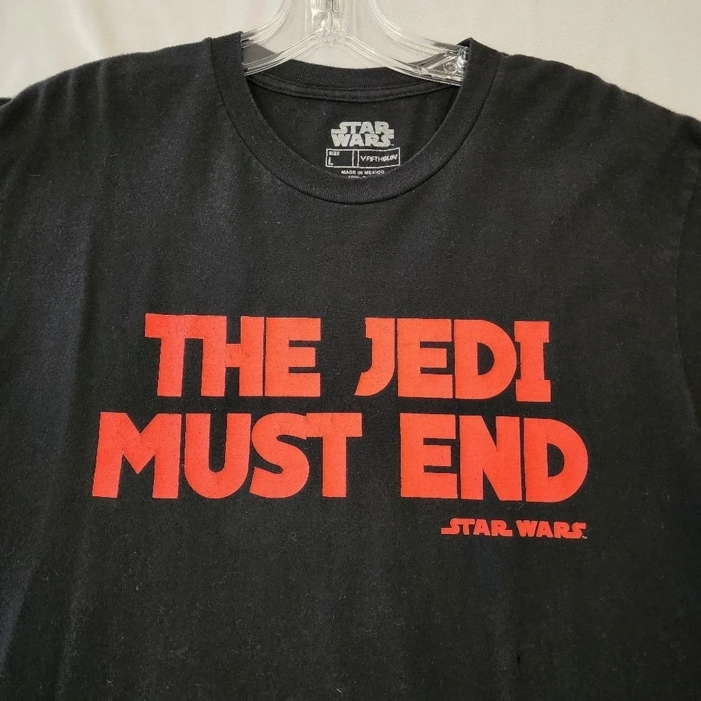 Star Wars Black Tee Shirt Red Letter Graphics Short Sleeve Top,  sz LG
